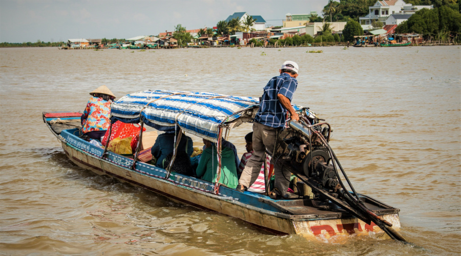 ha tien vissersboot